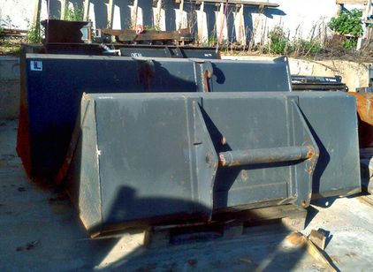 Заказать телескопический погрузчик MANITOU
MT1340 MANITOU MT1340