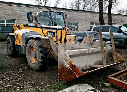 JCB 540