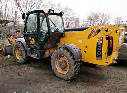 JCB 540