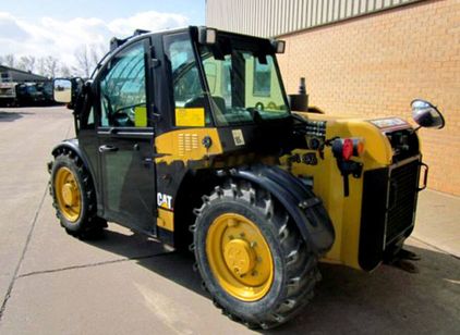 Аренда телескопического погрузчика CATERPILLAR TH
210 2.2 тонны CATERPILLAR TH210