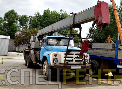 ЗИЛ
                        КС-3575 Гя