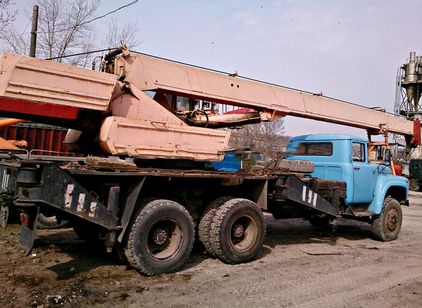 ЗИЛ
                        КС-3575 Гя