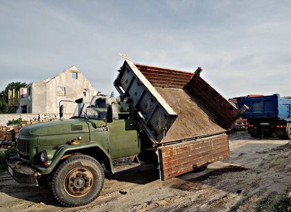 ЗИЛ
                        Колхозник