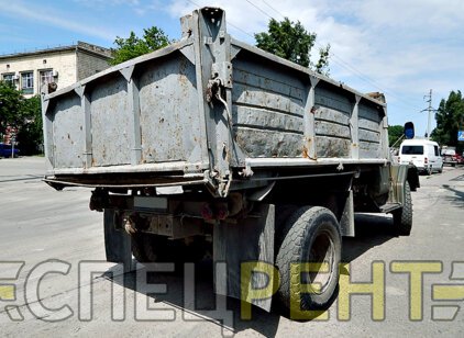 ЗИЛ
                        Колхозник