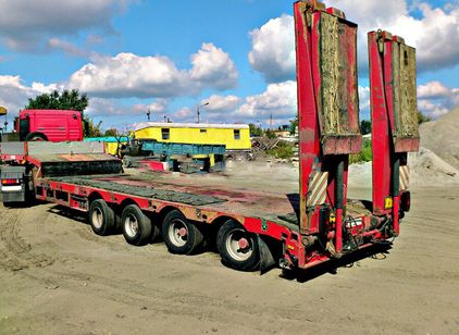 Перевозки тралом MERCEDES 60 тонн MERCEDES