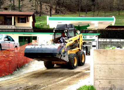 Бункерная щетка CAT