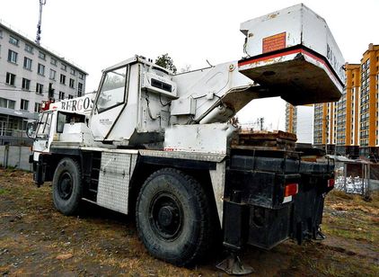 Аренда автокрана BURGOS 35 тонн BURGOS