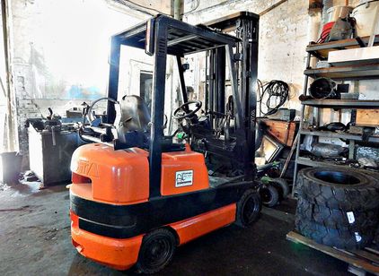 Аренда вилочного погрузчика TOYOTA 1.8 тонны TOYOTA Газ / Бензин