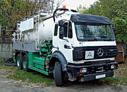 Аренда ассенизатора MERCEDES BENZ Ассенизатор MERC