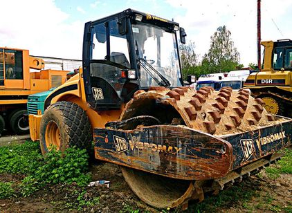 JCB Vibromax VM166