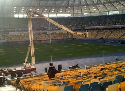 Bronto Skylift
                        50