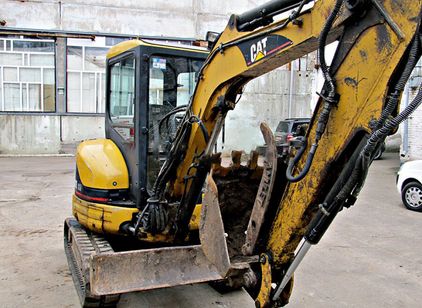 Заказать мини экскаватор CATERPILLAR 303CR CATERPILLAR 303CR